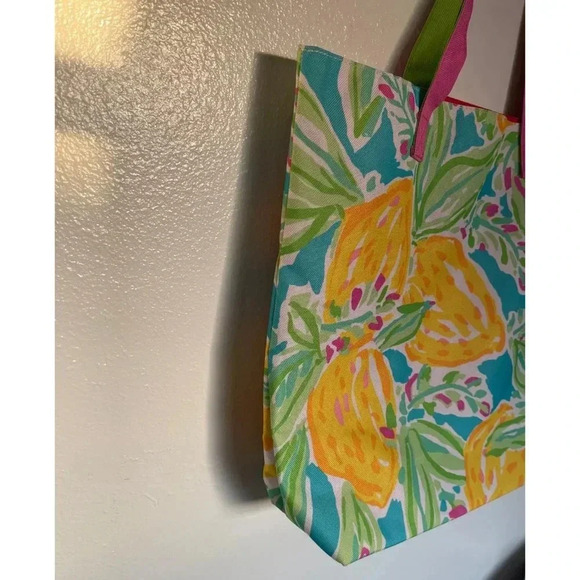 Lilly Pulitzer For Estee Lauder Lemon Print Tote Bag Floral Yellow Green Blue - Picture 3 of 8